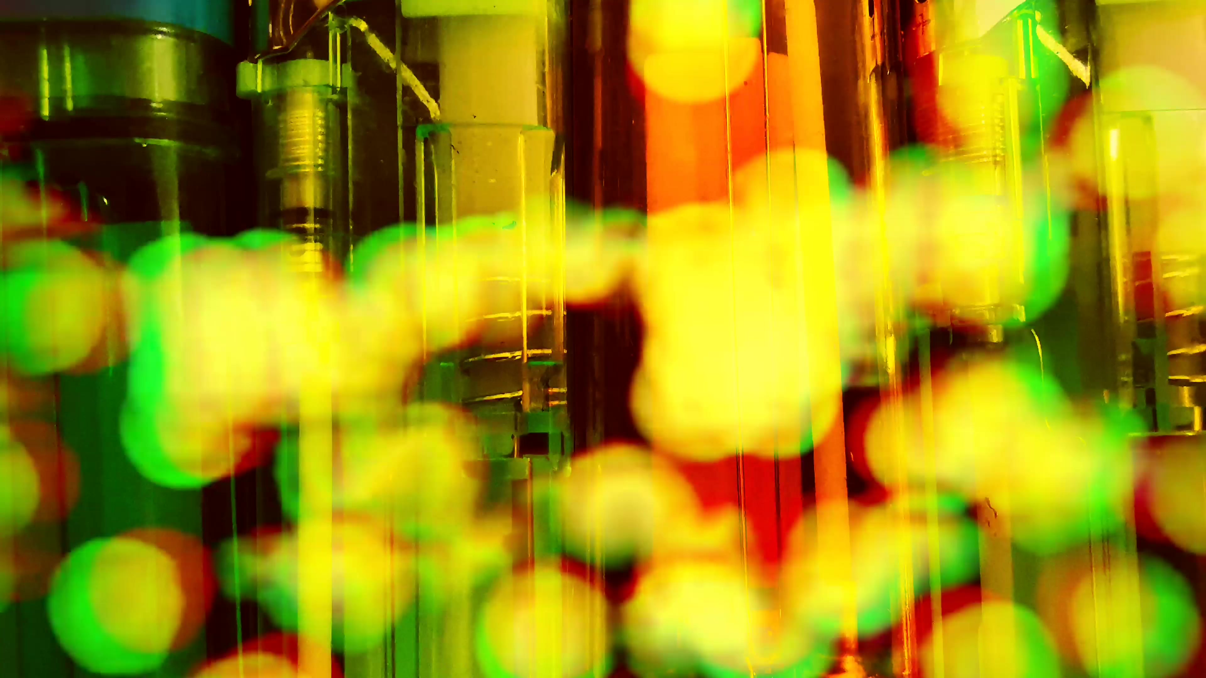 Colourful Machine Dream – 4K neon & cyber VJ loop