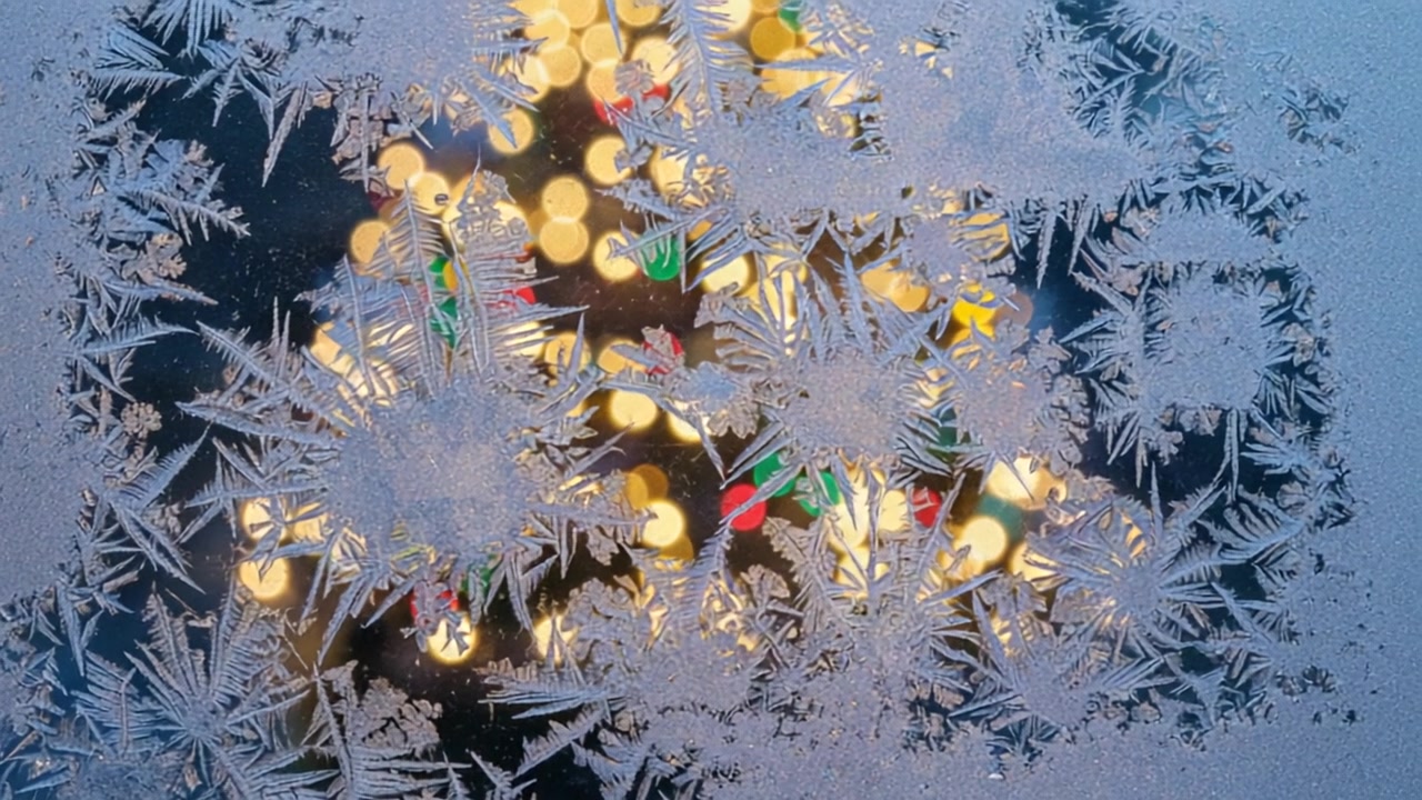 Frosty Festive Glow – 720p christmas & winter VJ loop