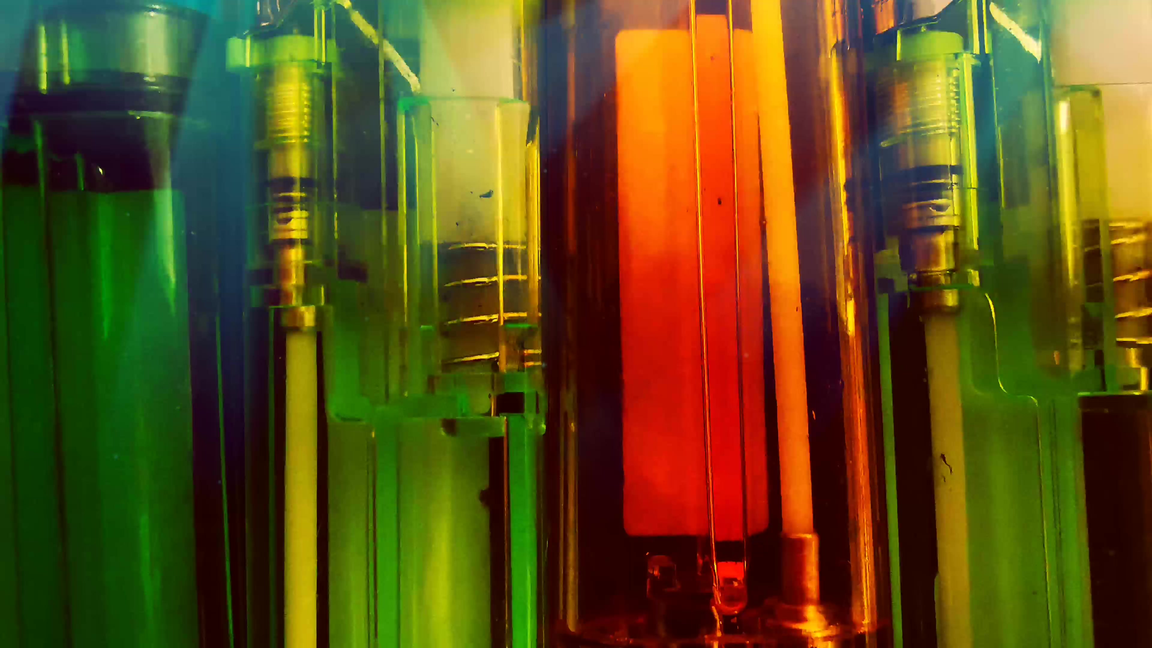 Vibrant Industrial Glow – 4K neon & cyber VJ loop